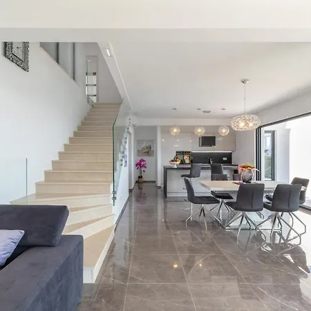 Villa White House Blato (Korcula)